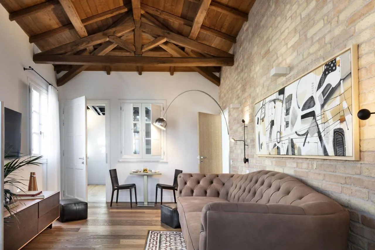 קליארי Casa Clat - Boutique Hotel