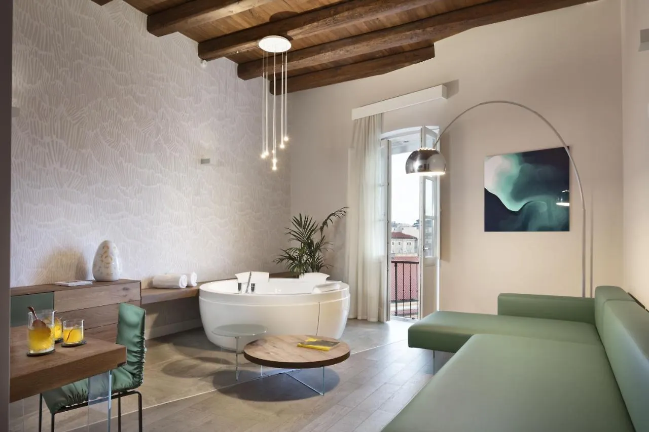 Casa Clat - Boutique Hotel Cagliari 5*,